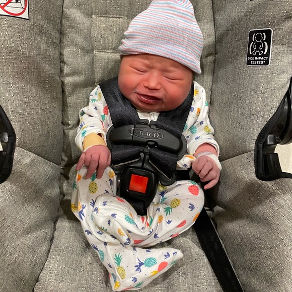 Plz Read Meet the Posher - Involuntarily Childless - Picture 7 of 8